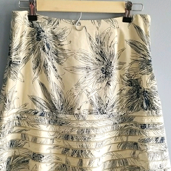 Viola anthropology skirt ivory and navy - Picture 2 of 4